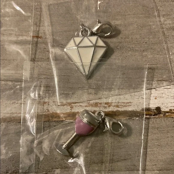 Silver tone with White and Pink Enamel Charms 4 Bracelets Diamond Wine Glass New - Picture 2 of 3